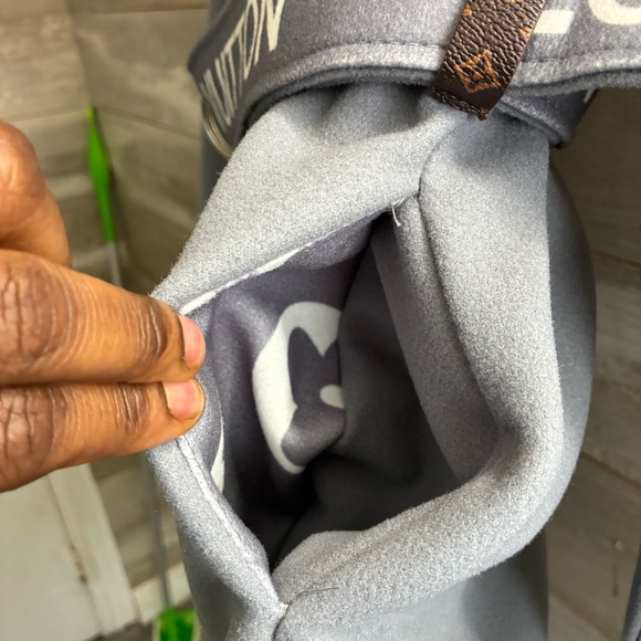 Louis Vuitton Belted Double Face Hooded Wrap Coat - Picture 8 of 14